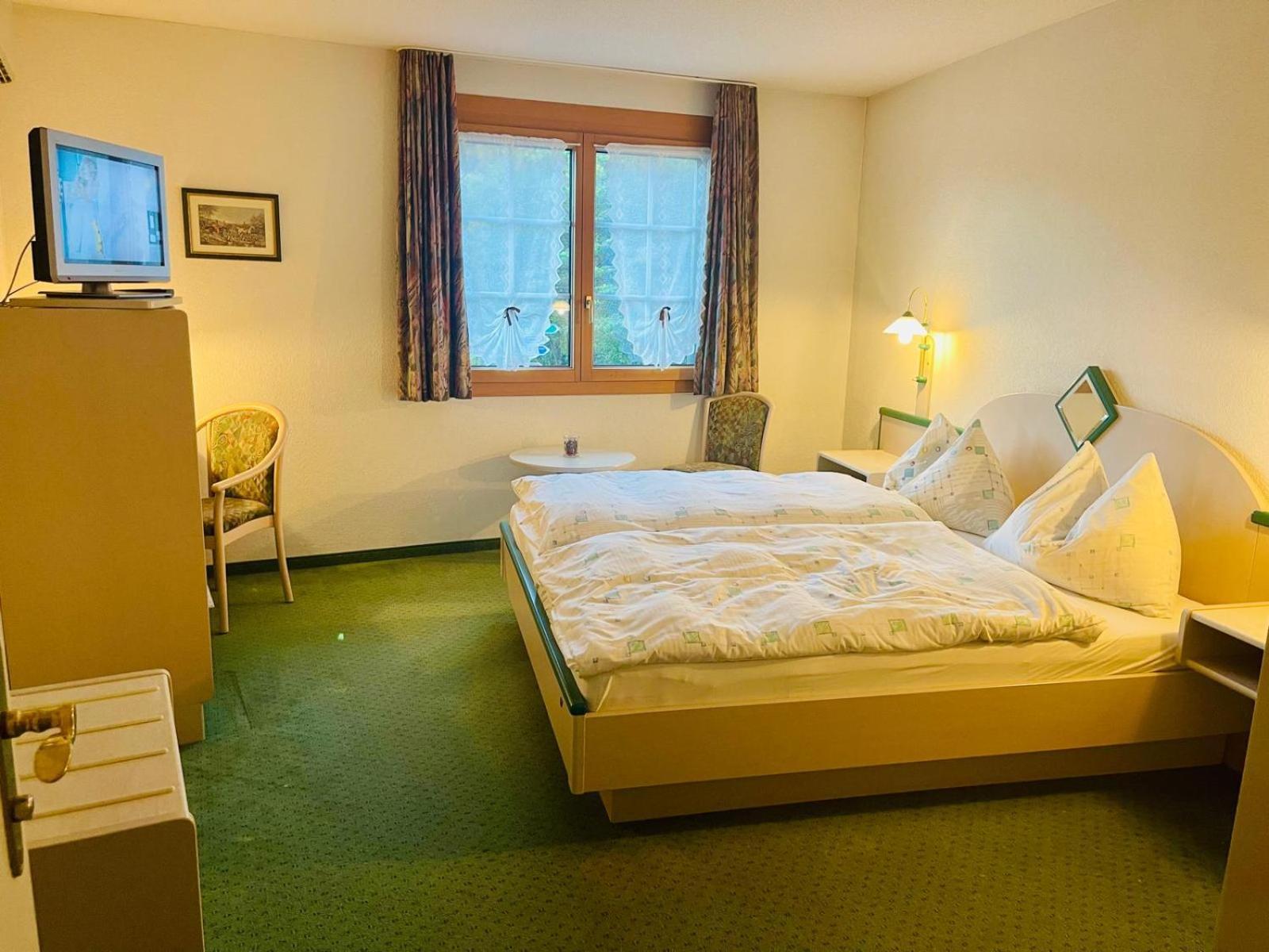 Le Cavalier Hotel Soyhieres Ngoại thất bức ảnh