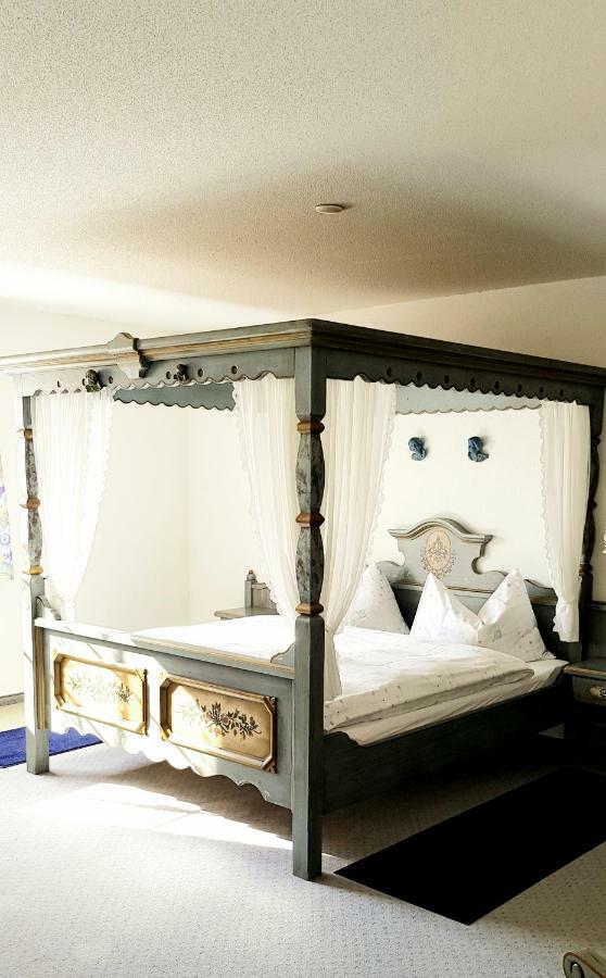 Le Cavalier Hotel Soyhieres Ngoại thất bức ảnh
